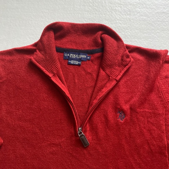 Men’s Red U.S. Pollo Assn Medium Zip Up - Picture 5 of 8